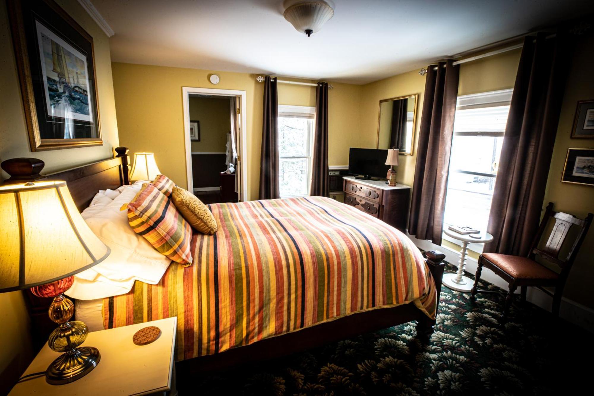 Twin Oaks Inn Согатак Экстерьер фото